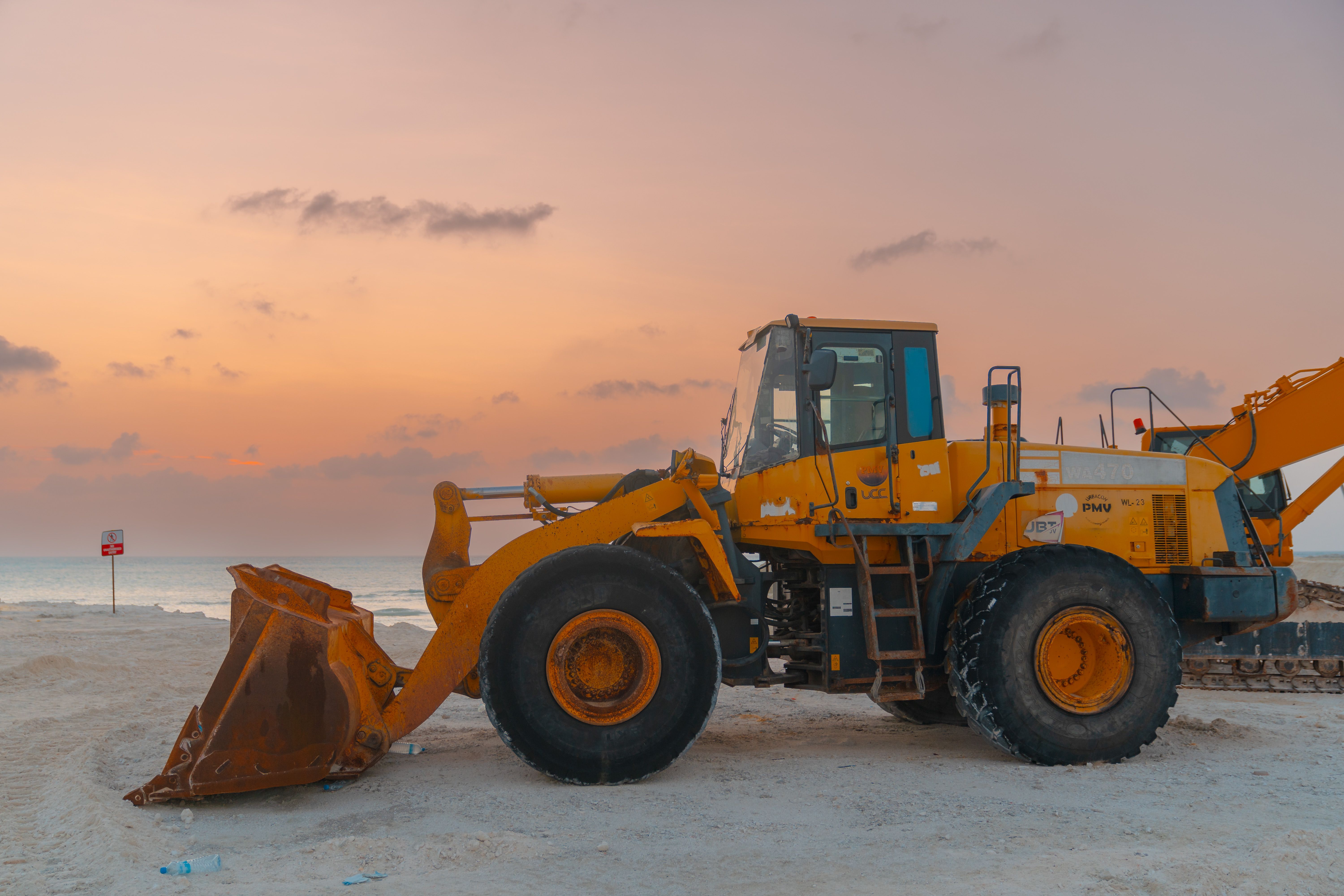 Perawatan Heavy Equipment